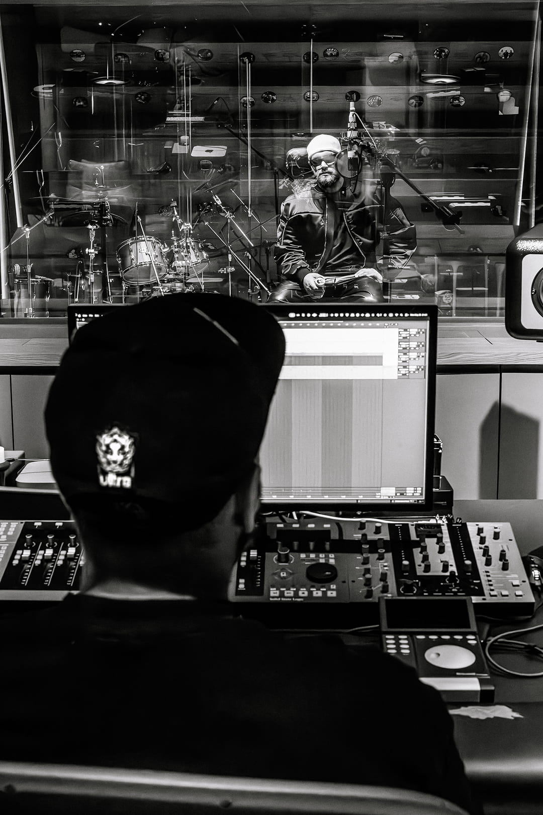 Nucci - Music studio session gallery 16